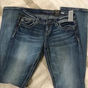 Miss Me BRAND NEW with tags! Size 28XL